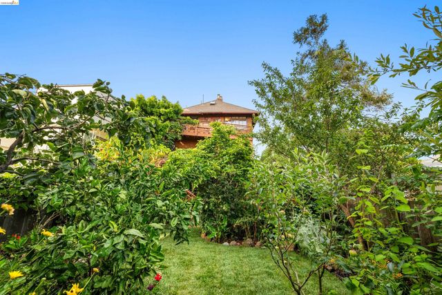1418 Milvia St, Berkeley, CA 94709