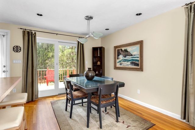 12 Harborwood Dr, Franklin, MA 02038