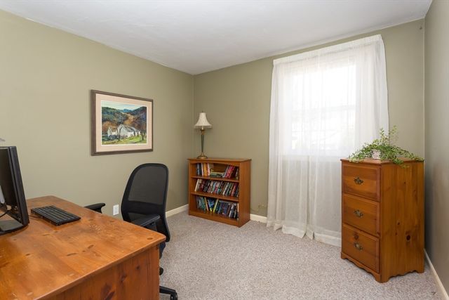 12 Harborwood Dr, Franklin, MA 02038