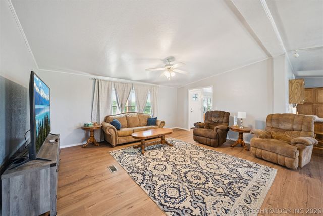 25297 E 310 Road, Chelsea, OK 74016