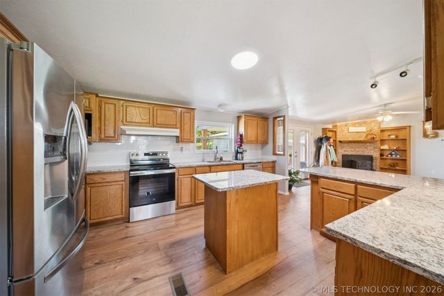 25297 E 310 Road, Chelsea, OK 74016