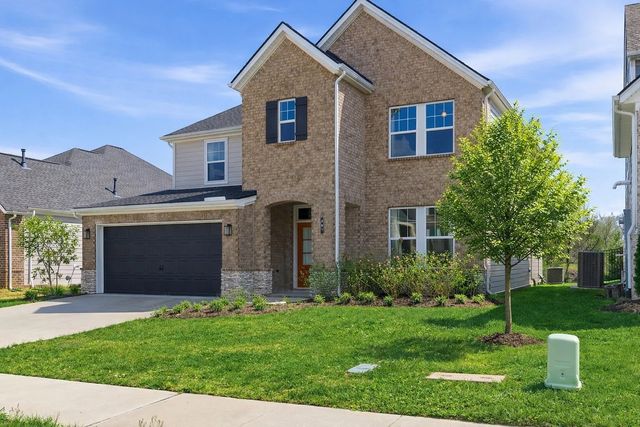 507 Stinson Ct, White House, TN 37188