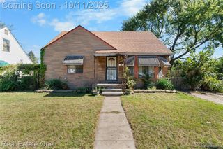 20460 Cardoni Street, Detroit, MI 48203