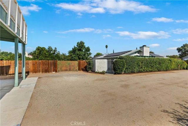 10372 Wells, Riverside, CA 92505