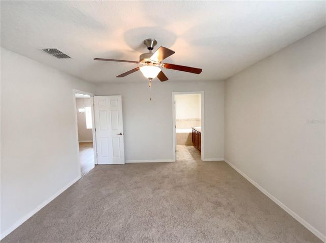 2005 ORANGE AVENUE, St Cloud, FL 34769