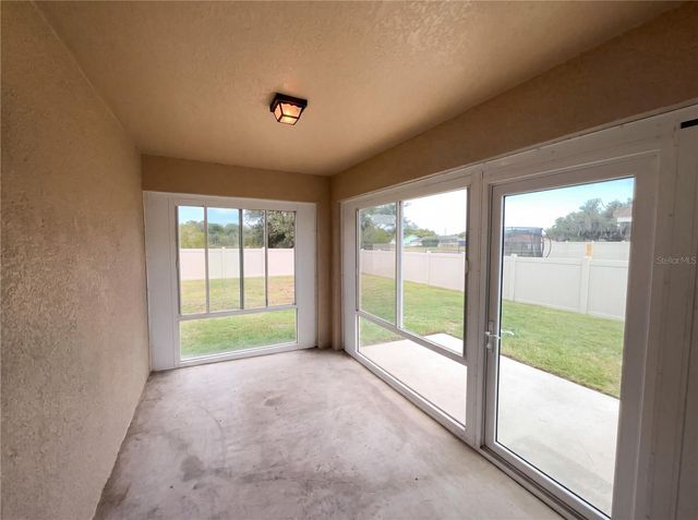2005 ORANGE AVENUE, St Cloud, FL 34769