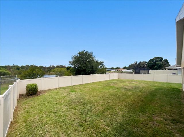 2005 ORANGE AVENUE, St Cloud, FL 34769