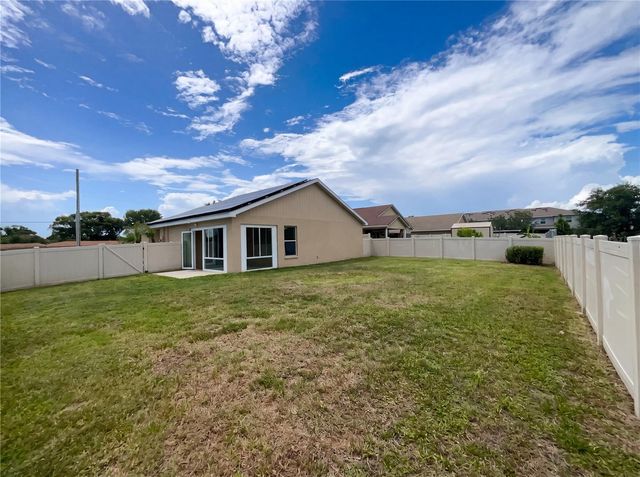 2005 ORANGE AVENUE, St Cloud, FL 34769