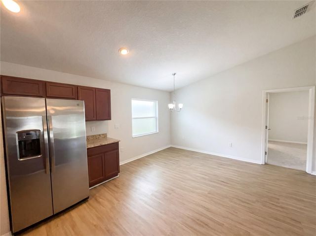 2005 ORANGE AVENUE, St Cloud, FL 34769