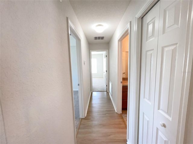 2005 ORANGE AVENUE, St Cloud, FL 34769