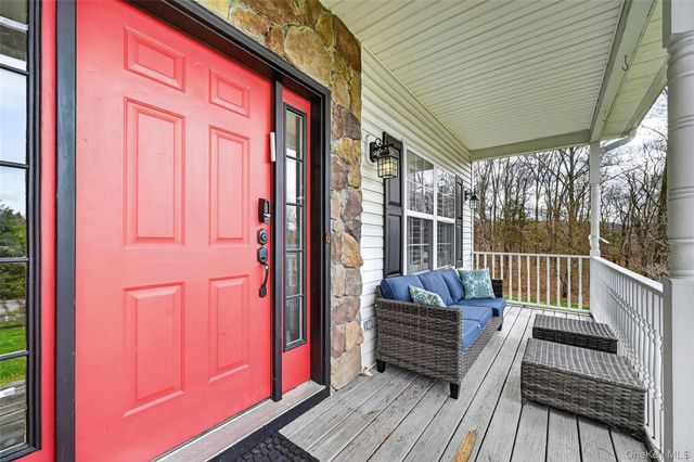 1071 Craigville Road, Chester, NY 10918