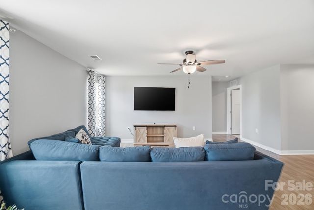 4281 Stream Dale Circle NW, Concord, NC 28027