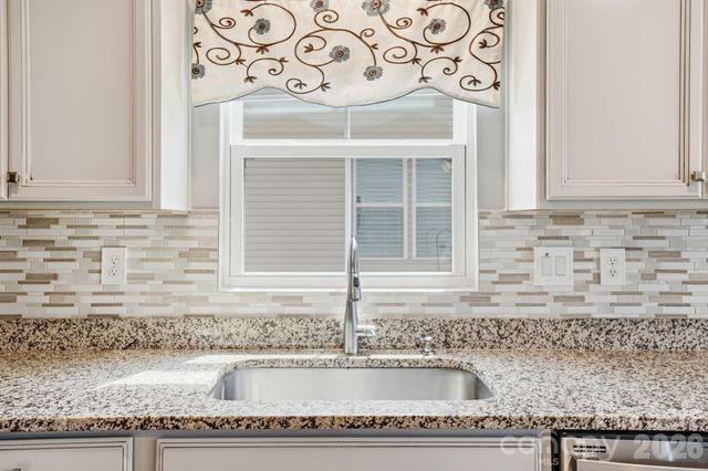 4281 Stream Dale Circle NW, Concord, NC 28027