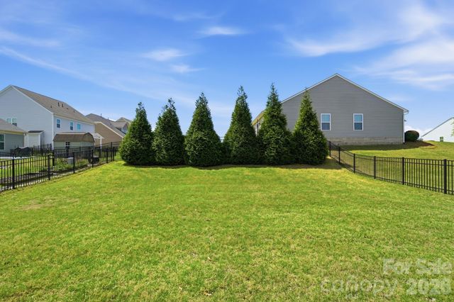 4281 Stream Dale Circle NW, Concord, NC 28027