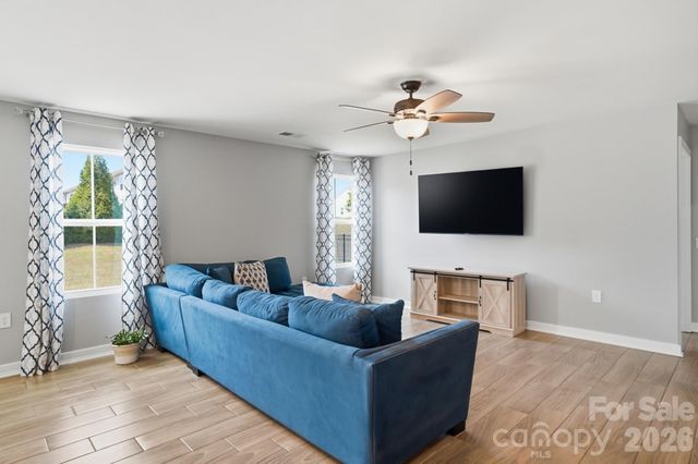 4281 Stream Dale Circle NW, Concord, NC 28027