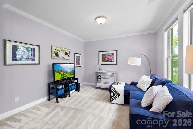 220 Kingsdown Avenue, Charlotte, NC 28270