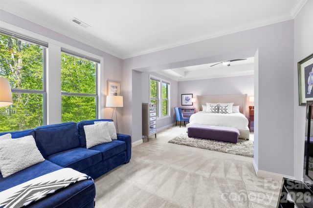220 Kingsdown Avenue, Charlotte, NC 28270