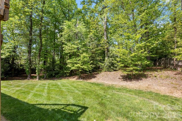 220 Kingsdown Avenue, Charlotte, NC 28270