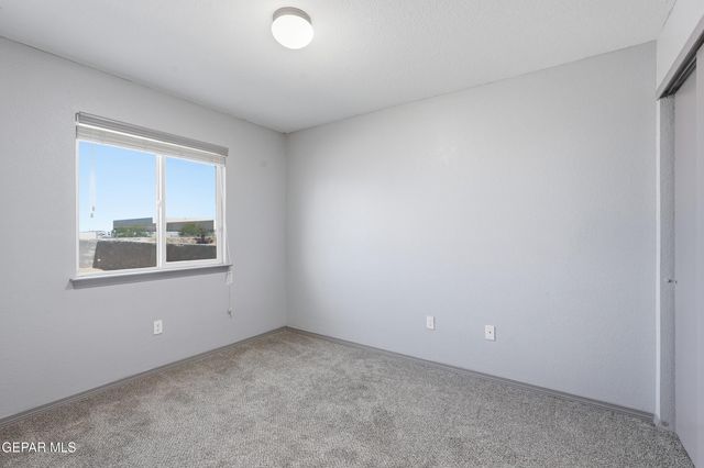 833 NENA SHAPLEIGH, Socorro, TX 79927