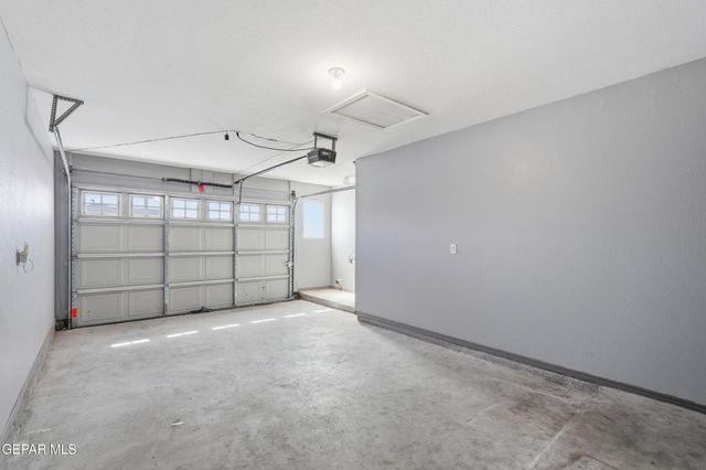 833 NENA SHAPLEIGH, Socorro, TX 79927