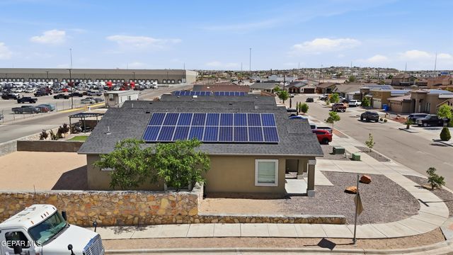 833 NENA SHAPLEIGH, Socorro, TX 79927