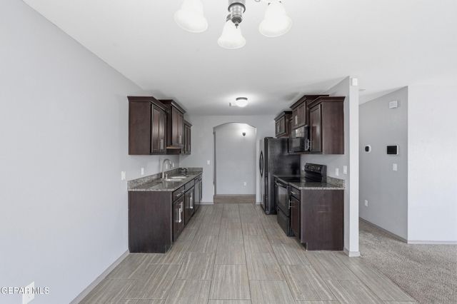 833 NENA SHAPLEIGH, Socorro, TX 79927