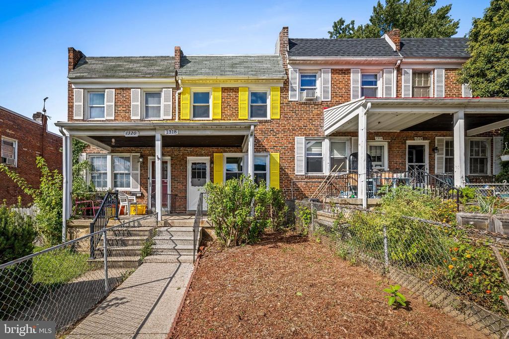 1318 W 37TH ST W, Baltimore, MD 21211