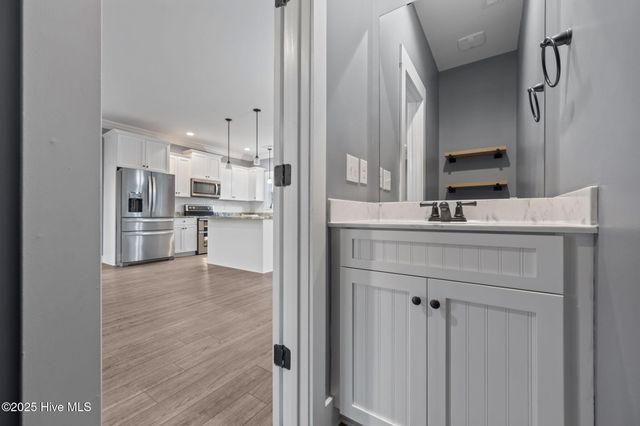 406 Elgin Road, Hubert, NC 28539