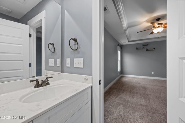 406 Elgin Road, Hubert, NC 28539