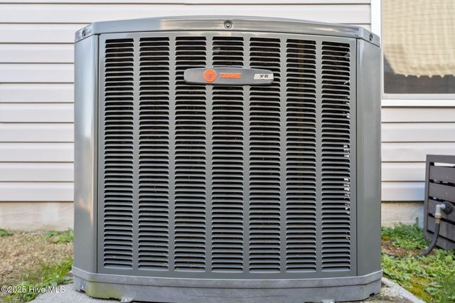 406 Elgin Road, Hubert, NC 28539