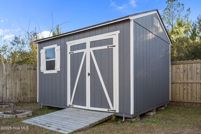 406 Elgin Road, Hubert, NC 28539