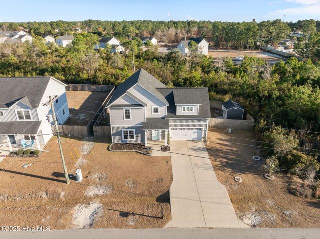 406 Elgin Road, Hubert, NC 28539