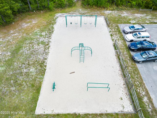 406 Elgin Road, Hubert, NC 28539