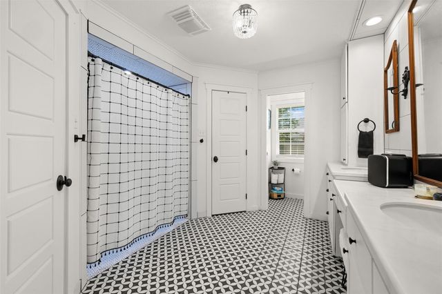 1312 Mary Lee Lane, Crockett, TX 75835