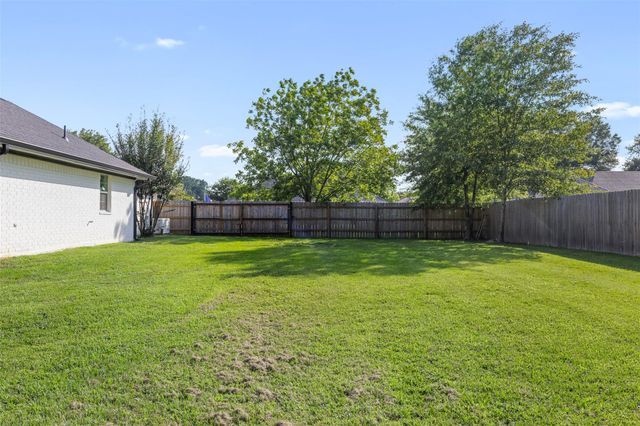 1312 Mary Lee Lane, Crockett, TX 75835