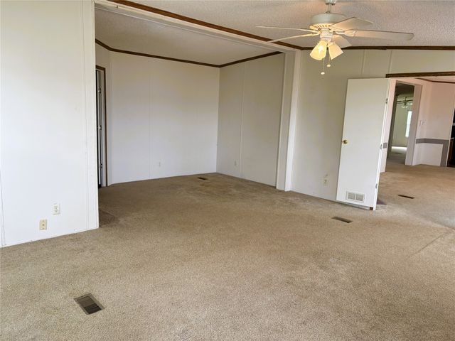 204 Causeway Cove, Seven Points, TX 75143