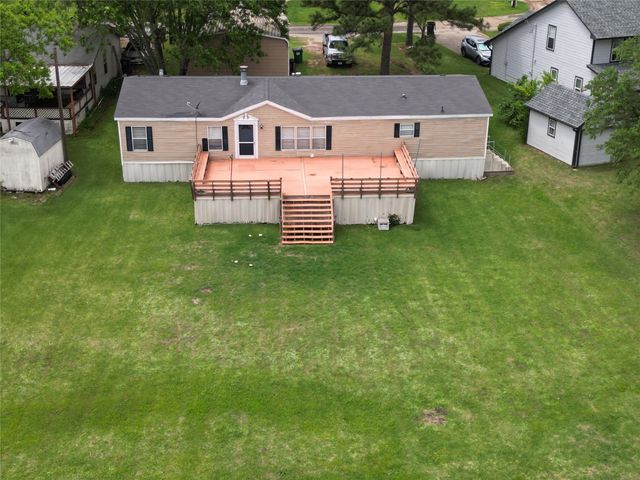 204 Causeway Cove, Seven Points, TX 75143