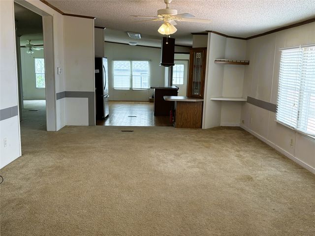 204 Causeway Cove, Seven Points, TX 75143