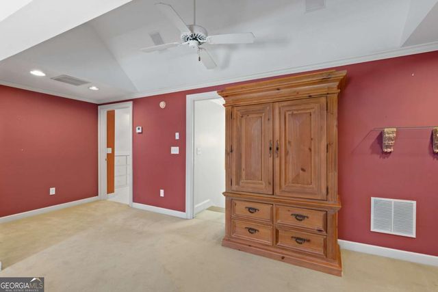 1019 College Avenue NW, Conyers, GA 30012