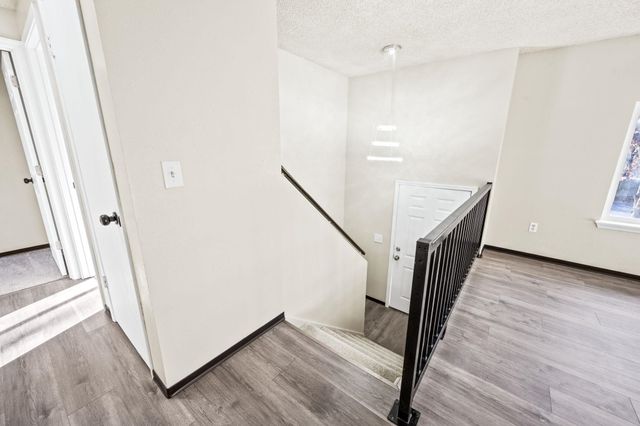 11448 W Meadowview Ln, Nine Mile Falls, WA 99026