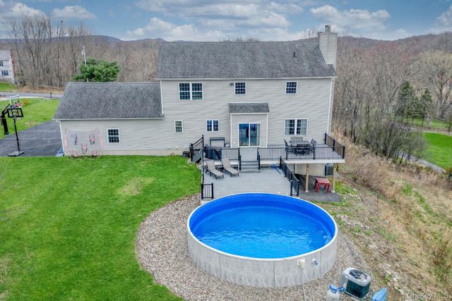 78 Goshen Road, Chester, NY 10918