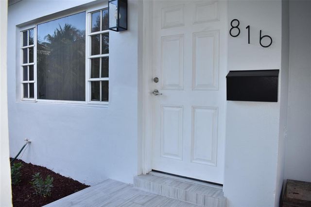 816 SE 6th Court, Fort Lauderdale, FL 33301