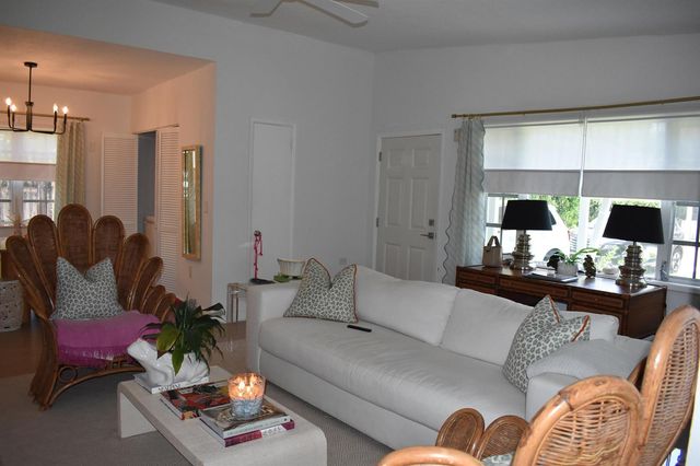 816 SE 6th Court, Fort Lauderdale, FL 33301
