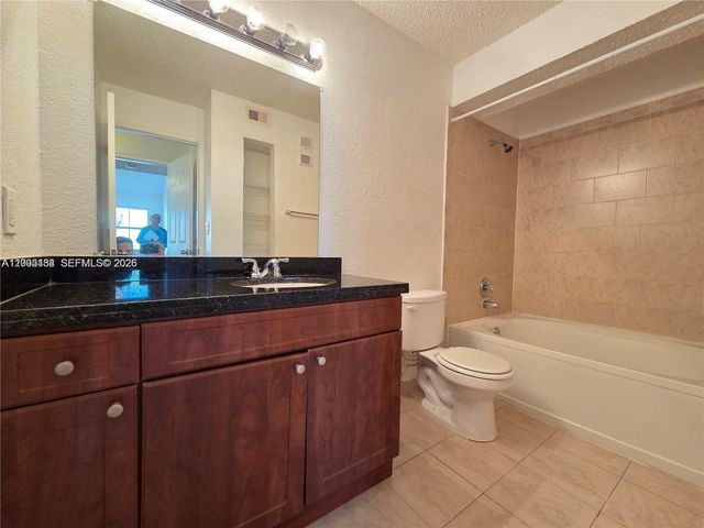 15650 SW 105th Lane 502, Miami, FL 33196
