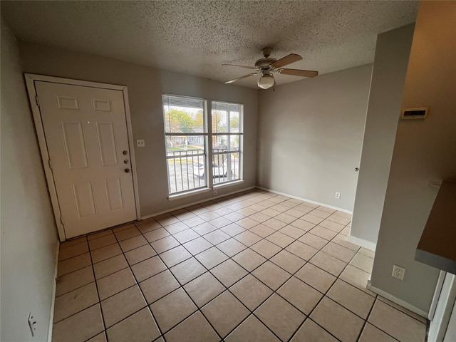 4303 Duval ST 302, Austin, TX 78751