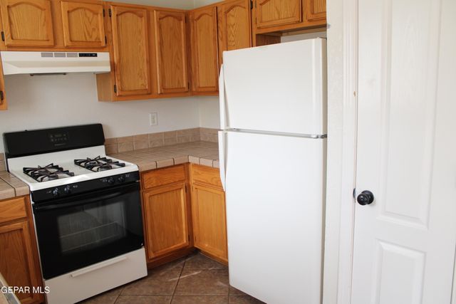 10937 CATTLE RANCH Street, El Paso, TX 79934