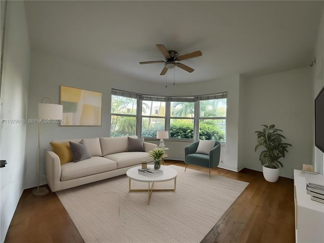 315 W 28th St 1, Miami Beach, FL 33140