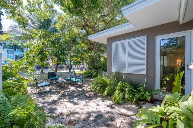 224 N Gordon Road, Fort Lauderdale, FL 33301