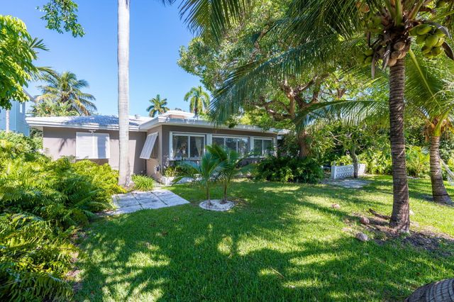 224 N Gordon Road, Fort Lauderdale, FL 33301
