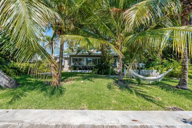 224 N Gordon Road, Fort Lauderdale, FL 33301